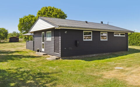 Stygge - 300M from the Sea: Haus, Zuhause, Dach, Hütte, Estate, Landscaping, Gartenbauten, Abstellgleis, Bauernhaus