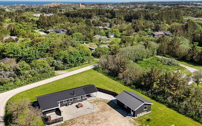 Thorsten - 500M from the Sea