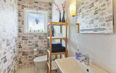 Ellanor - 1.4Km from the Sea