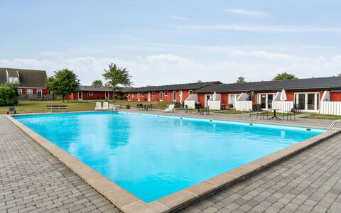 Cornelia - 6Km from the Sea: Schwimmbad, Resort, Freizeit, Gartenmöbel, Schatten, Eco Hotel, Ferienort, Hazienda, Hotel, Freizeitzentrum