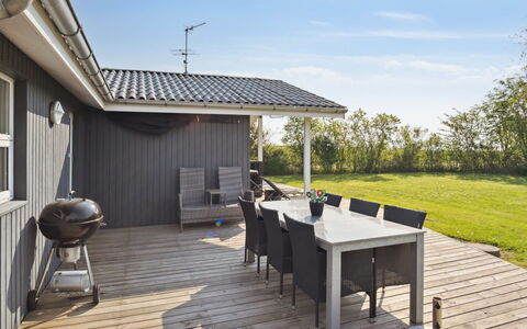 Anella - 200M from the Sea: Möbel, Interior Design, Flooring, Holz, Fussboden, Decke, Holzboden, Stuhl, Tabelle, Beleuchtung
