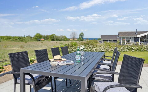Ika - 450M from the Sea: Möbel, Interior Design, Flooring, Holz, Fussboden, Decke, Holzboden, Stuhl, Tabelle, Beleuchtung