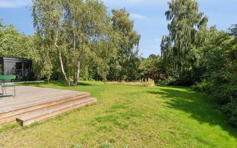 Filip - 1.2Km from the Sea: Erholung, Werbung, Park, Banner, Schild, Pfad
