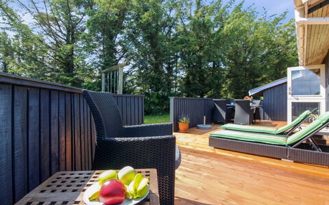 Wisti - 600M from the Sea
