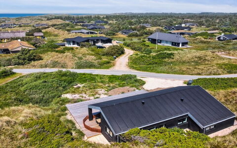 Kristiina - 500M from the Sea: Haus, Zuhause, Dach, Hütte, Estate, Landscaping, Gartenbauten, Abstellgleis, Bauernhaus