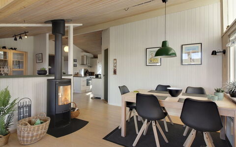 Fridhild - 875M from the Sea: Möbel, Interior Design, Flooring, Holz, Fussboden, Decke, Holzboden, Stuhl, Tabelle, Beleuchtung