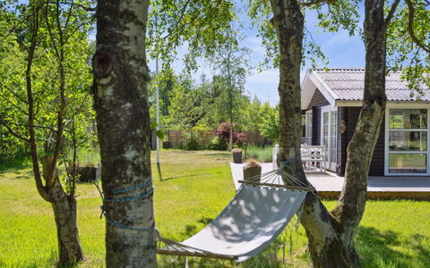 Adser - 600M from the Sea: Wohngebiet, Dach, Vorort, Auffahrt, Estate, Kamin