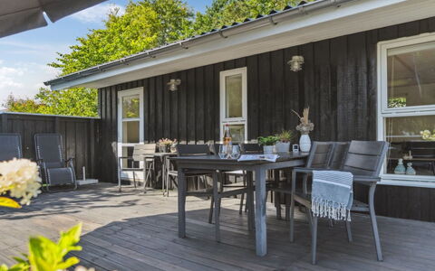 Felippa - from the Sea: Dachdecken, Hütte, Haus, Dach, Zuhause, Bauernhaus, Hütte, Estate, Dorf