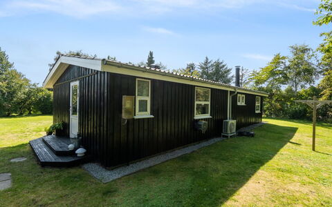 Felippa - from the Sea: Dachdecken, Hütte, Haus, Dach, Zuhause, Bauernhaus, Hütte, Estate, Dorf