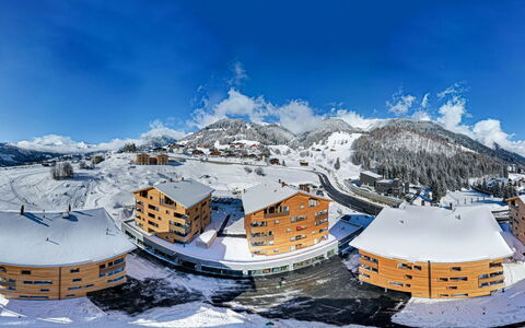Disentis 50: Himmel, Schnee, Berg, Wolke, Steigung, Welt, Eiskappe, Einfrieren, Haus, Glazialmorphologie