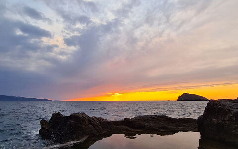 Argentarola House, Porto Santo Stefano, Seaview An: Blau, Wasser, Horizont, Gewässer, Wasservorräte, \Fels, Sonnenuntergang, Dämmerung, Afterglow, Sonne