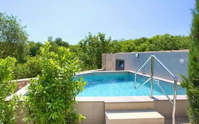 Jerini Estate