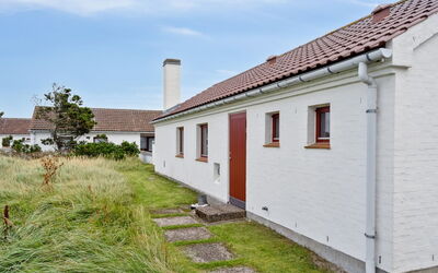 Werna - 900M from the Sea