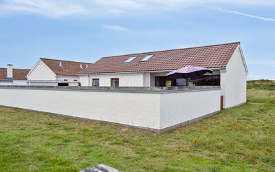 Werna - 900M from the Sea