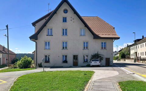 Grand-Rue 143: Schwimmbad, Bauernhaus, Estate, Villa, Resort, Hazienda, Eco Hotel, Hinterhof
