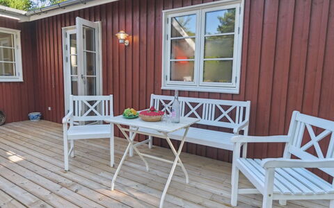 Nayati - 60M from the Sea: Holz, Möbel, Wohnung, Zimmer, Decke, Holzbeize, Stuhl, Hartholz, Lack, Holz