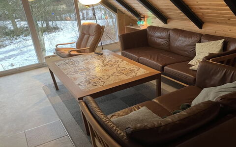 Calla - 250M from the Sea: Möbel, Interior Design, Flooring, Fussboden, Holz, Decke, Holzboden, Couch, Wohnzimmer, Zimmer