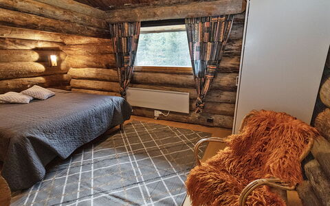 Agenttimajat 2: Holz, Schlafzimmer, Holzbeize, Bedding, Hartholz, Bettdecke, Bett, Blockhaus, Bettrahmen, Planke