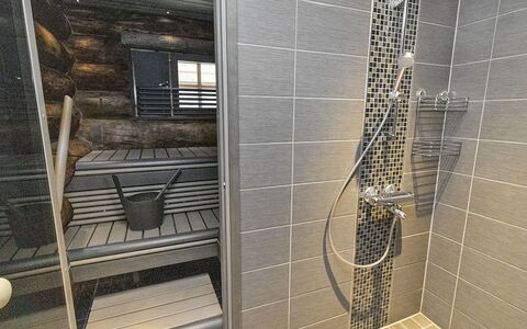 Agenttimajat 2: Flooring, Fussboden, Verbundwerkstoff, Fliese, Decke, Armatur, Installation, Badezimmer, Hartholz, Planke
