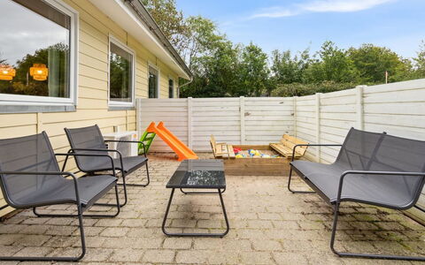 Viljo - 30Km from the Sea: Möbel, Gartenmöbel, Stuhl, Tabelle, Tisch Im Freien, Garten, Bank, Holzbeize, Kaffetisch, Terrasse