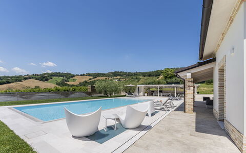 Villa Aso: Schwimmbad, Resort, Freizeit, Estate, Schatten, Villa, Eco Hotel, Gartenmöbel, Outdoor Struktur, Hof