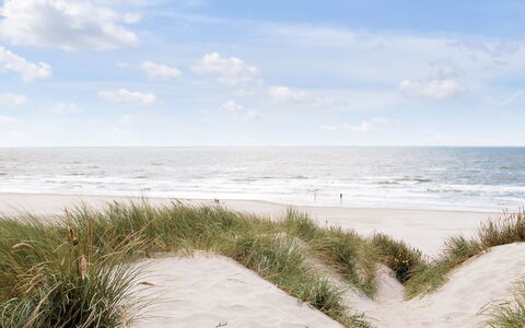 Thrugils - 500M from the Sea: Blau, Strand, Gewässer, Natürlichen Umgebung, Horizont, Küste, Meer, Küsten Und Ozeanische Forms, Ufer