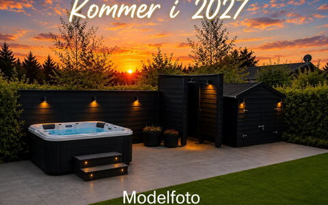 Henrikke - 500M to the Fjord: Garten, Garten, Landschaft Beleuchtung, Landscaping, Hof, Hinterhof, Blumentopf, Design, Nacht