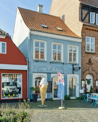 Blakke - 200M from the Sea