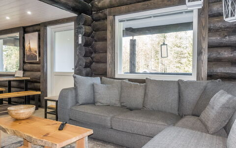 Vaaranpää: Holz, Flooring, Möbel, Zuhause, Hartholz, Wohnzimmer, Planke, Holzbeize, Couch, Natürliches Material
