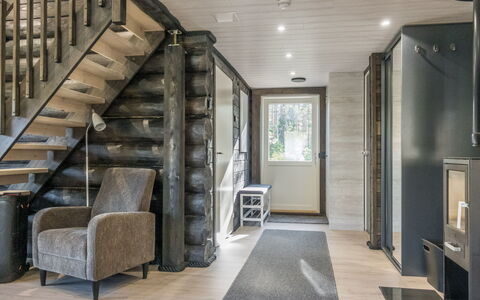 Vaaranpää: Holz, Flooring, Zuhause, Wohnzimmer, Zimmer, Decke, Hartholz, Couch, Holzboden, Planke