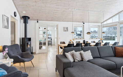 Erene - 850M from the Sea: Decke, Flooring, Interior Design, Fussboden, Verbundwerkstoff, Möbel, Resort, Hotel, Design, Daylighting