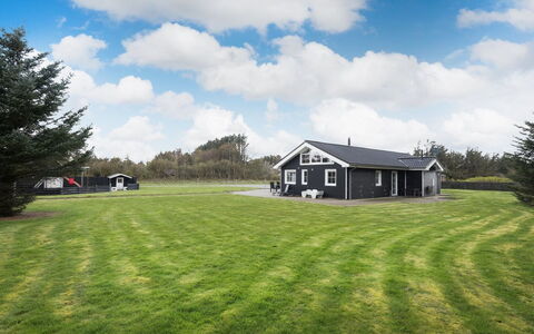 Erene - 850M from the Sea: Decke, Flooring, Interior Design, Fussboden, Verbundwerkstoff, Möbel, Resort, Hotel, Design, Daylighting