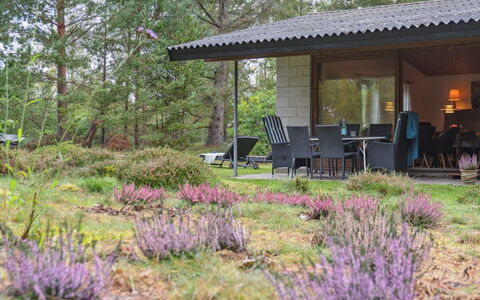 Fulla - 650M from the Sea: Strauch, Garten, Hütte, Ground, Landscaping, Garten, Hinterhof, Lavendel, Gartenbauten