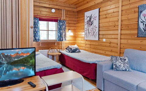 Sotka 13 by Bomba: Bett, Möbel, Schlafzimmer, Interior Design, Bedding, Bettdecke, Flooring, Holz, Fussboden, Zimmer