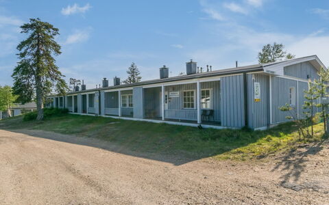 Saariseläntie 8 a 8: 