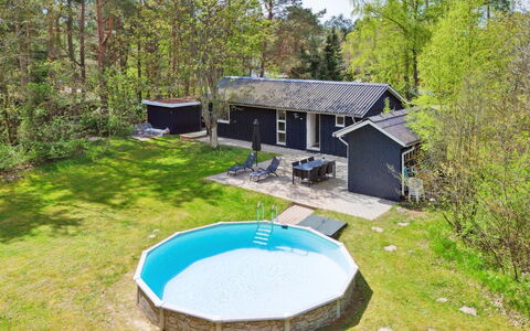 Esmer - 8Km from the Sea: Dachdecken, Hütte, Haus, Dach, Zuhause, Bauernhaus, Hütte, Estate, Dorf