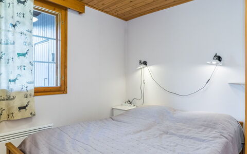 Siulapalkinen B 10: Wand, Interior Design, Holz, Möbel, Decke, Schlafzimmer, Fussboden, Flooring, Bett, Beleuchtung