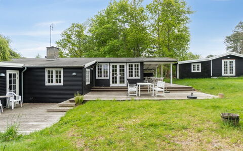 Rami - 2Km from the Sea: Holz, Dach, Die Architektur, Zuhause, Haus, Hütte, Abstellgleis, Hartholz, Steigung, Estate