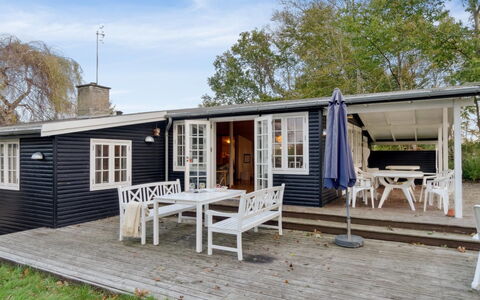 Rami - 2Km from the Sea: Holz, Dach, Die Architektur, Zuhause, Haus, Hütte, Abstellgleis, Hartholz, Steigung, Estate