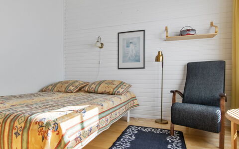 Luulampi F6: Möbel, Interior Design, Flooring, Holz, Fussboden, Schlafzimmer, Decke, Holzboden, Beleuchtung, Zimmer