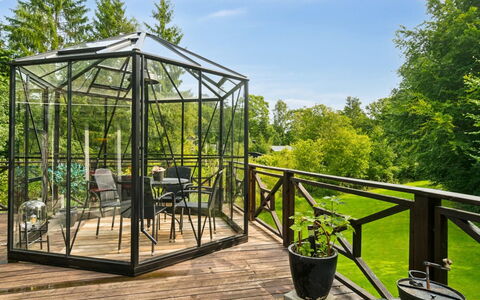 Vesa - 2.4Km from the Sea: Garten, Gazebo, Outdoor Struktur, Metall, Gartenbauten, Pavillon, Schatten, Design, Natürliches Material, Eco Hotel