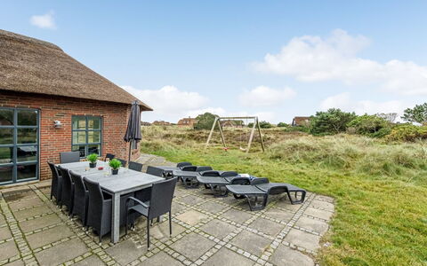 Axeline - 300M from the Sea: Schwimmbad, Gartenmöbel, Möbel, Resort, Flagstone, Eco Hotel, Schatten, Stuhl, Freizeit, Estate