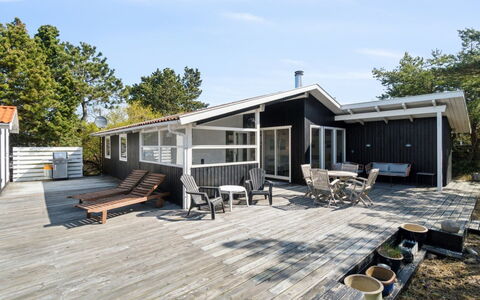 Galt - 200M from the Sea: Holz, Dach, Die Architektur, Zuhause, Haus, Hütte, Abstellgleis, Hartholz, Steigung, Estate