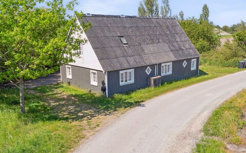 Eliane - 1.8Km from the Sea