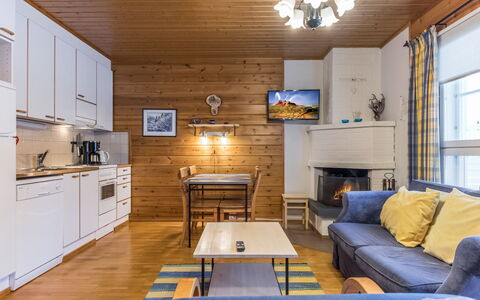 Urupää D 17: Möbel, Holz, Interior Design, Decke, Zimmer, Fussboden, Flooring, Zuhause, Tabelle, Wohnzimmer