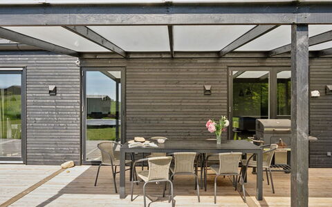 Jul - 300M from the Sea: Blau, Strauch, Hütte, Ground, Garten, Estate, Schatten, Landscaping, Bauernhaus, Eco Hotel