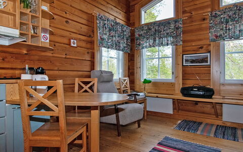 Pikku-Veke: Holz, Haus, Schnee, Hütte, Zuhause, Winter, Dach, Einfrieren, Abstellgleis, Steigung
