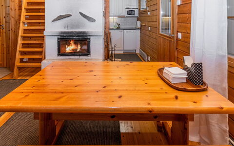 Ukko 14: Flooring, Holz, Möbel, Fussboden, Interior Design, Decke, Holzboden, Holzbeize, Hartholz, Küche