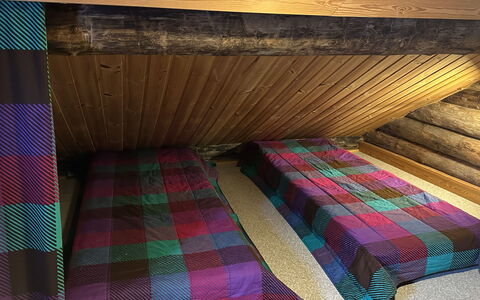 Kiilopalkinen: Holz, Linens, Schlafzimmer, Bedding, Bettdecke, Holzbeize, Hartholz, Bettrahmen, Bett, Design