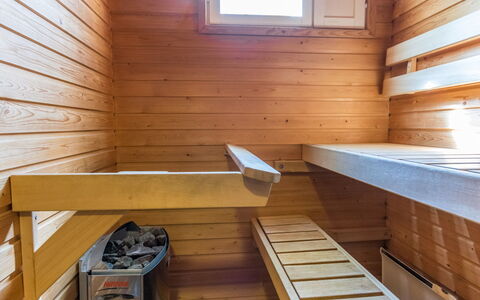 Outapailakka J 7: Holz, Hütte, Blockhaus, Wald, Schuppen, Gartenbauten, Lärche, Wald, Holzbeize